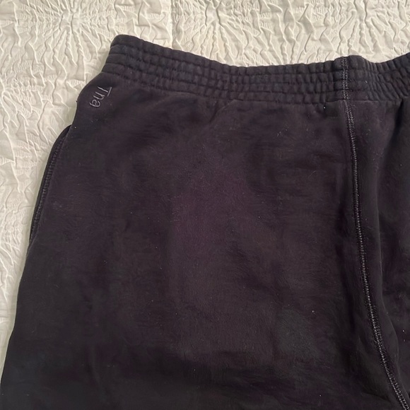 Aritzia Cozy Fleece Sweatpants - Picture 3 of 4